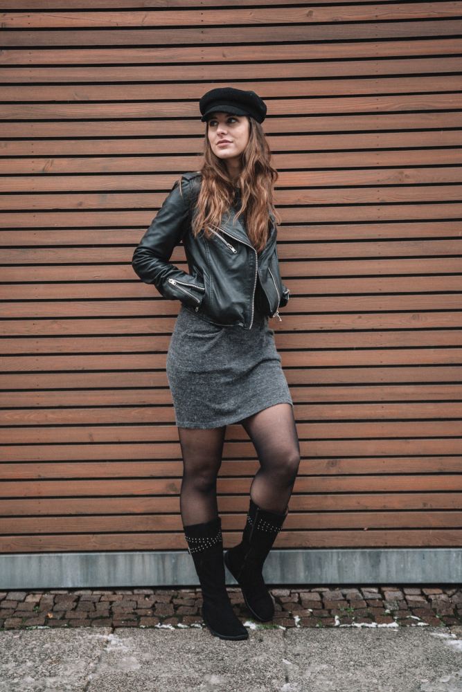 Attraqt Velors Black